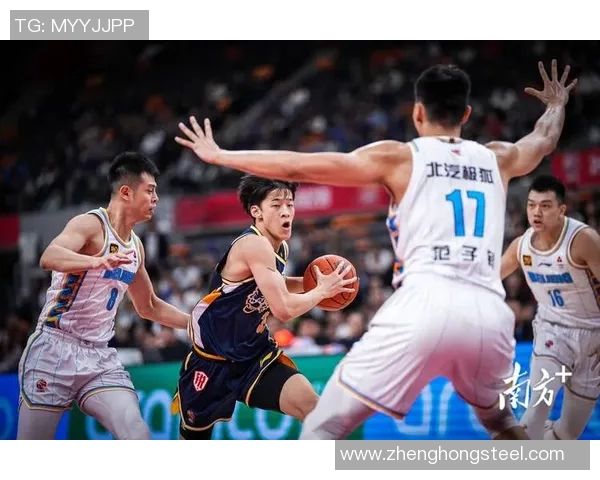 2017年CBA激战上海与北京的巅峰对决回顾与精彩瞬间分析 2017年CBA激战上海与北京的巅峰对决回顾与精彩瞬间分析