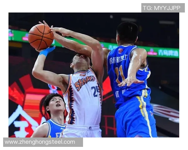 2020年CBA季后赛上海队与福建队激战回顾与精彩瞬间分析