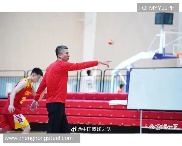 西安篮球队状态变革引发热议球迷期待新赛季的辉煌表现与挑战