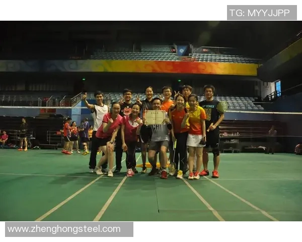 南京羽毛球队与上海羽毛球队赛后复盘分析意识与战术的较量与启示